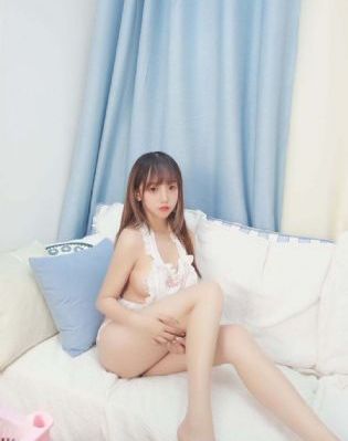 蜜桃av鲁一鲁一鲁一鲁俄罗斯的