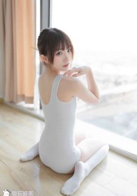 攻把受按在腿上打pp男男